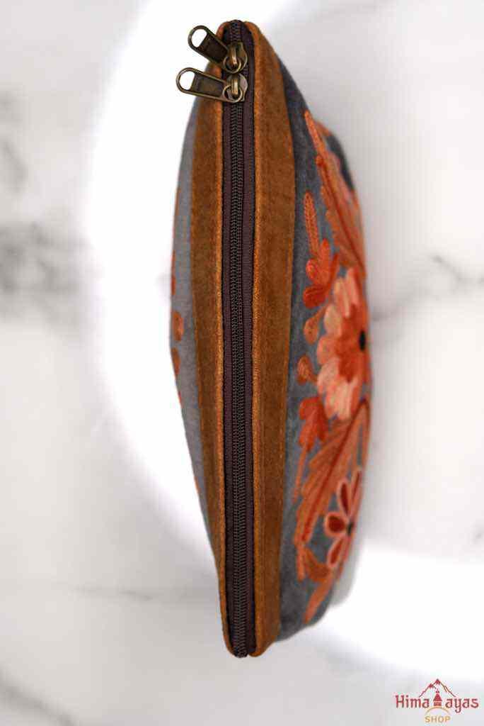 Cashmere Design Pouch - Image 3