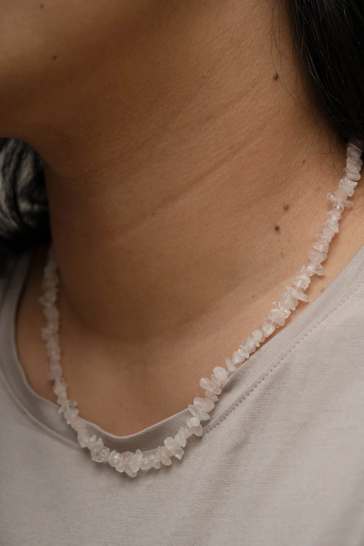 Clear Quartz Crystal Chips Necklace - Image 3