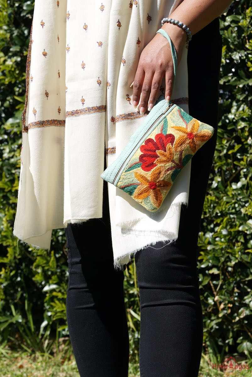 Colourful Wristlet Purse - Image 18