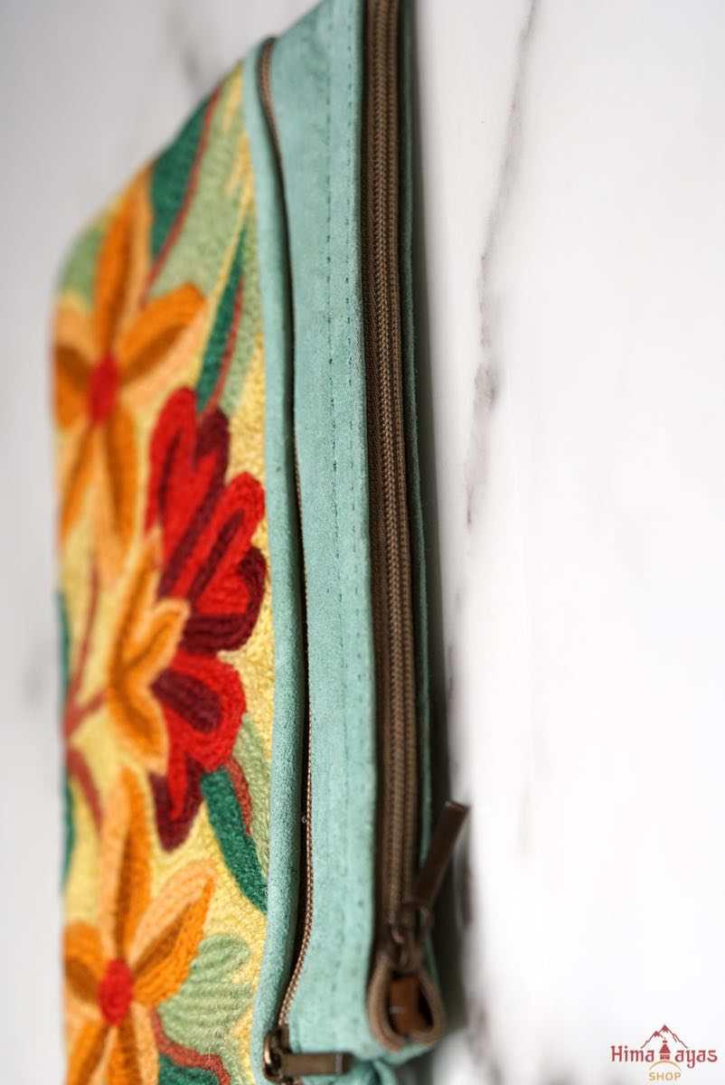 Colourful Wristlet Purse - Image 21