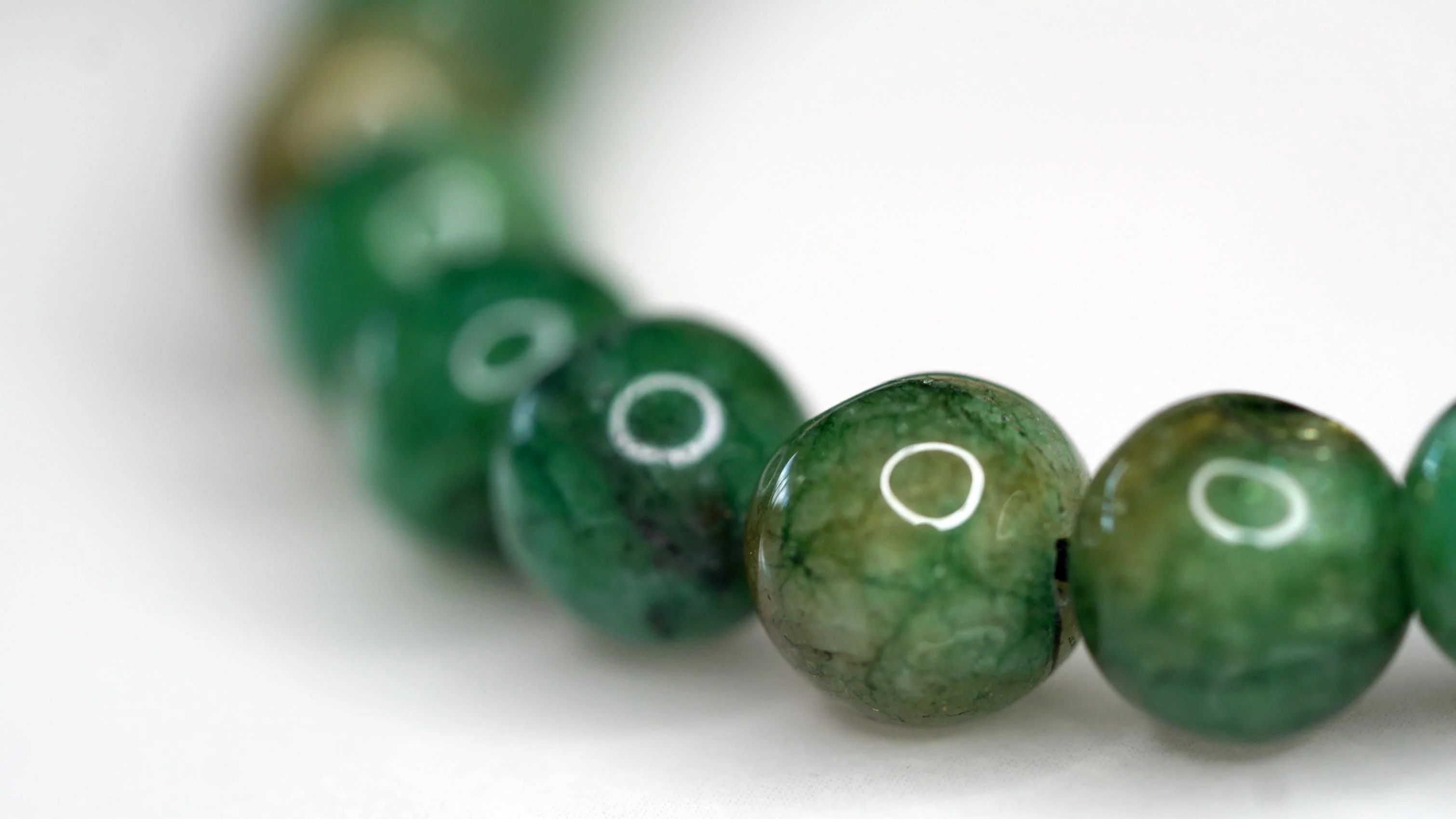 Natural Green Emerald - Image 4
