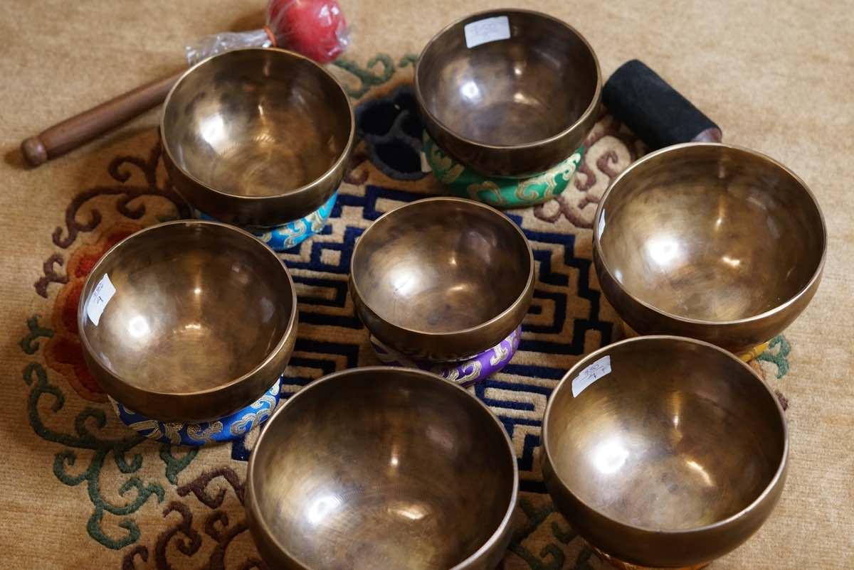 Singing Bowl set for 7 Chakra - Image 5
