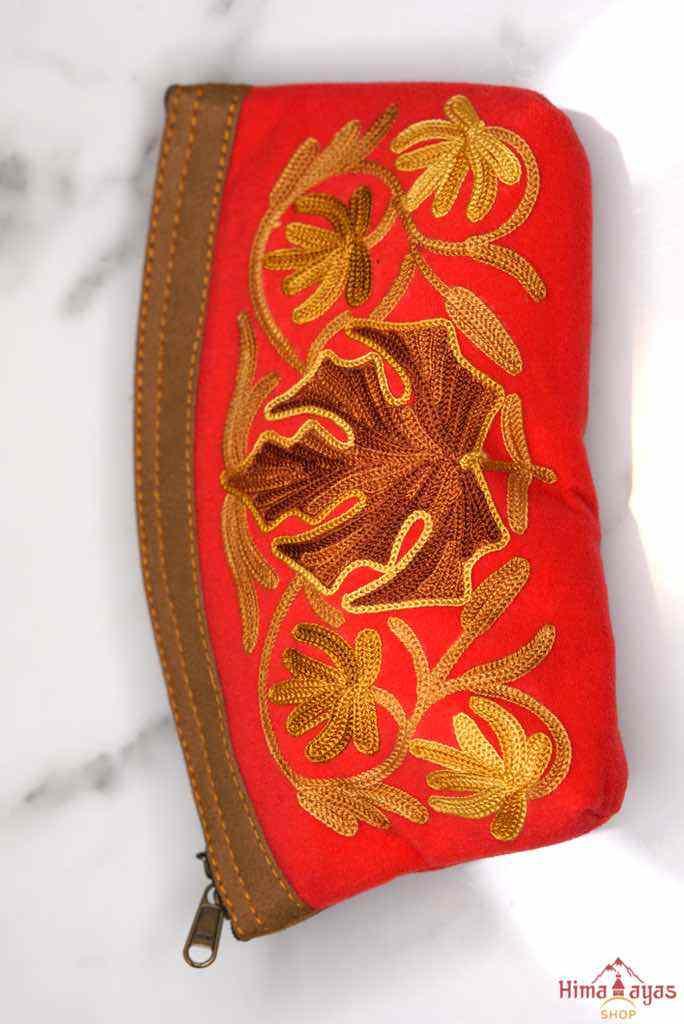 Special Cosmetics Hand Pouch - Image 6