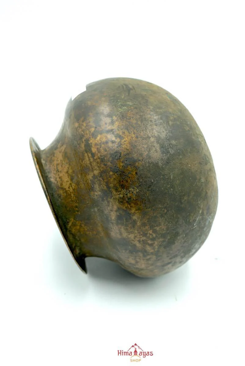 Vintage Bronze cast Antique Water Pot - Image 3